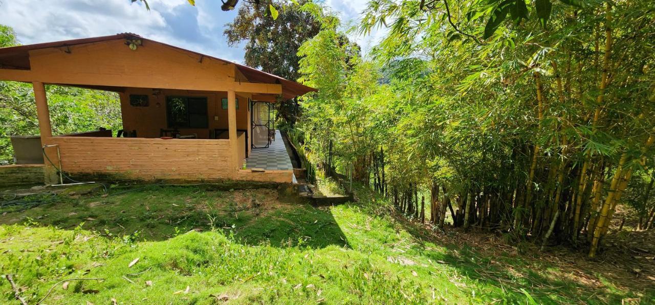 Hostel Finca La Gordita Calabazo  Exterior foto